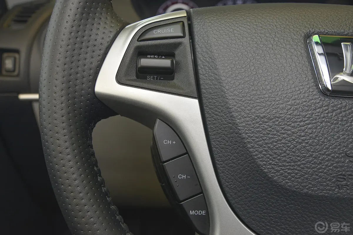 大7 SUV2.2T 自动 两驱 智慧型方向盘功能键（左）