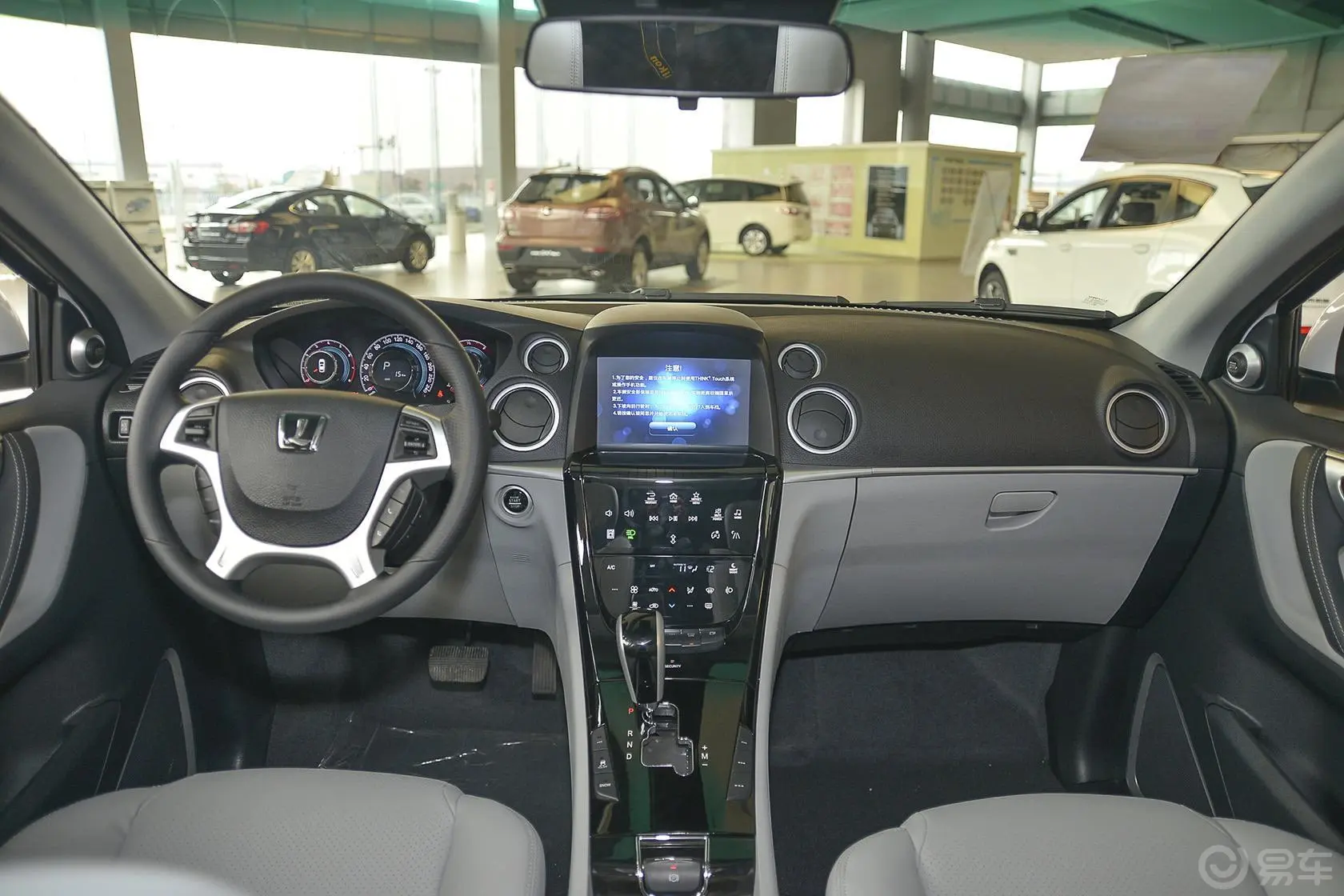 大7 SUV2.2T 自动 两驱 智慧型内后视镜