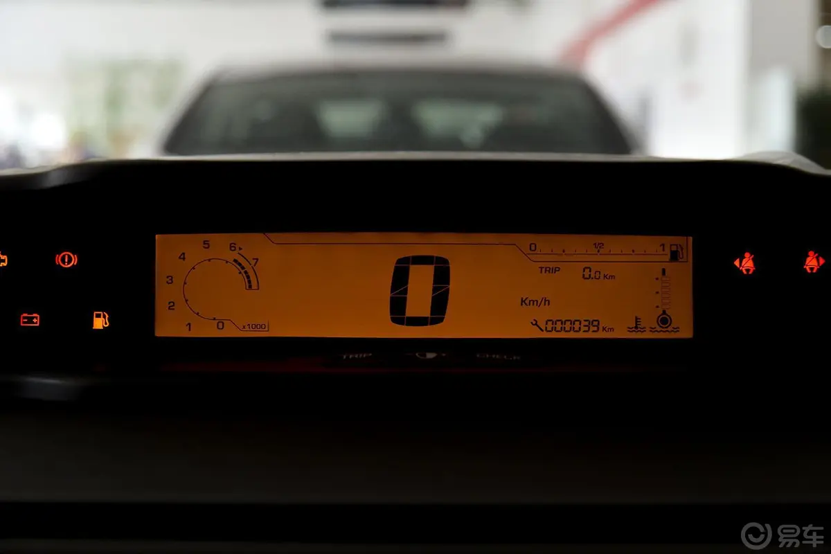 世嘉三厢 CNG双燃料版仪表盘背光显示