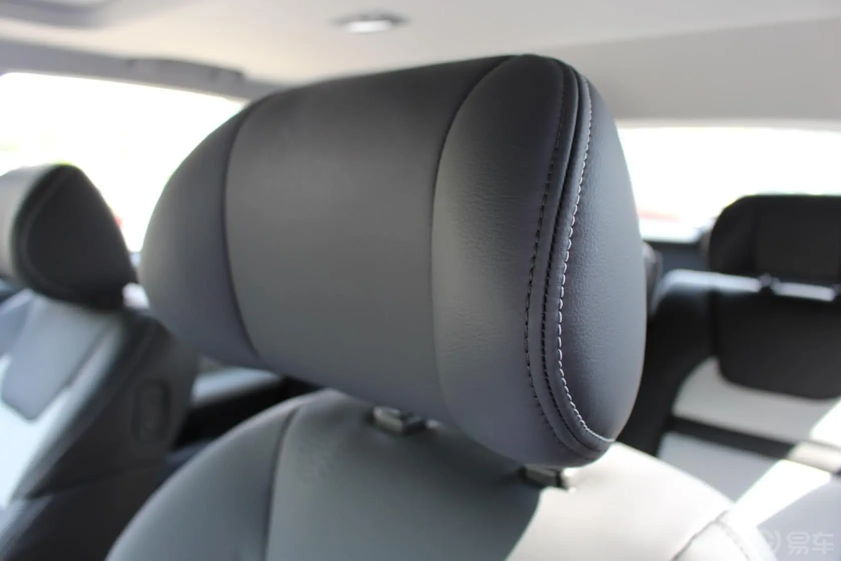 优6 SUV1.8T 智尊型驾驶员头枕