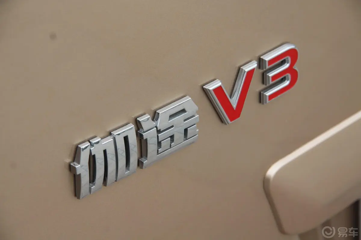 伽途V31.0L 手动 LJ465Q标准型外观