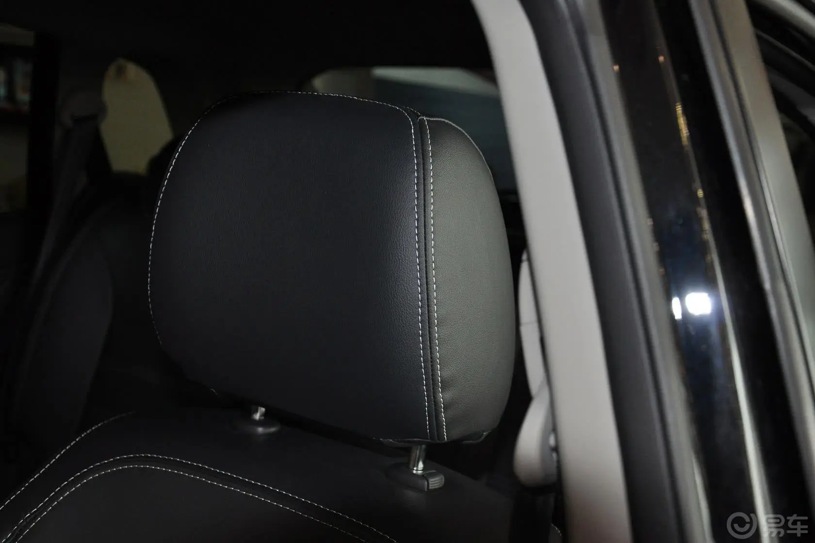科雷傲(进口)2.5L 四驱 舒适版驾驶员头枕