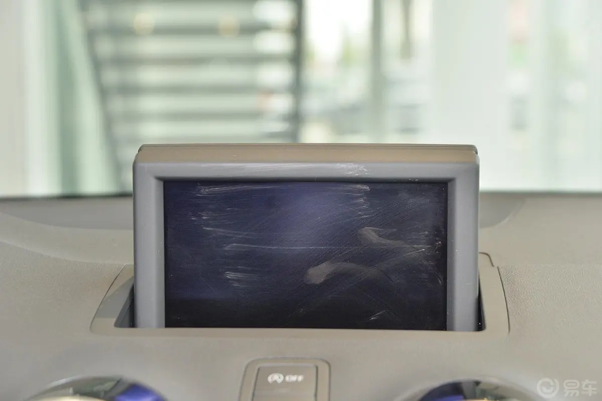 奥迪A130 TFSI 技术型音响显示屏