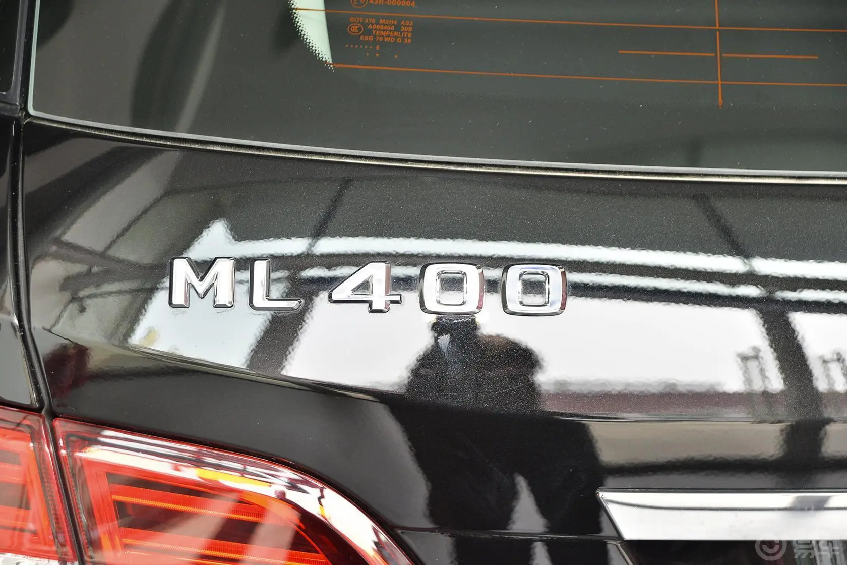 奔驰M级ML400 4MATIC 动感型外观