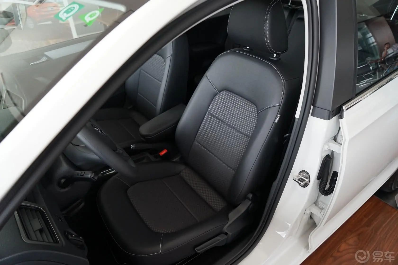 桑塔纳浩纳 1.6L 自动舒适型驾驶员座椅
