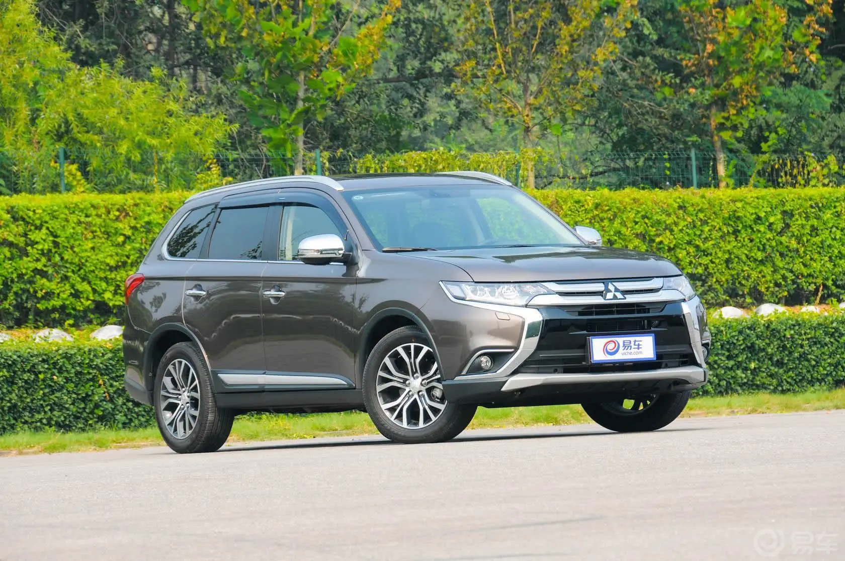 欧蓝德(进口)2.4L CVT 四驱 旗舰GT版 7座后视镜镜面（后）