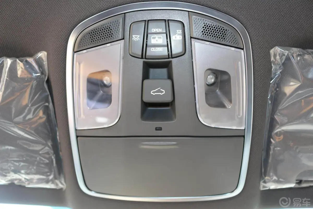 索纳塔1.6T 自动 GLX 领先型+安全包前排车顶中央控制区