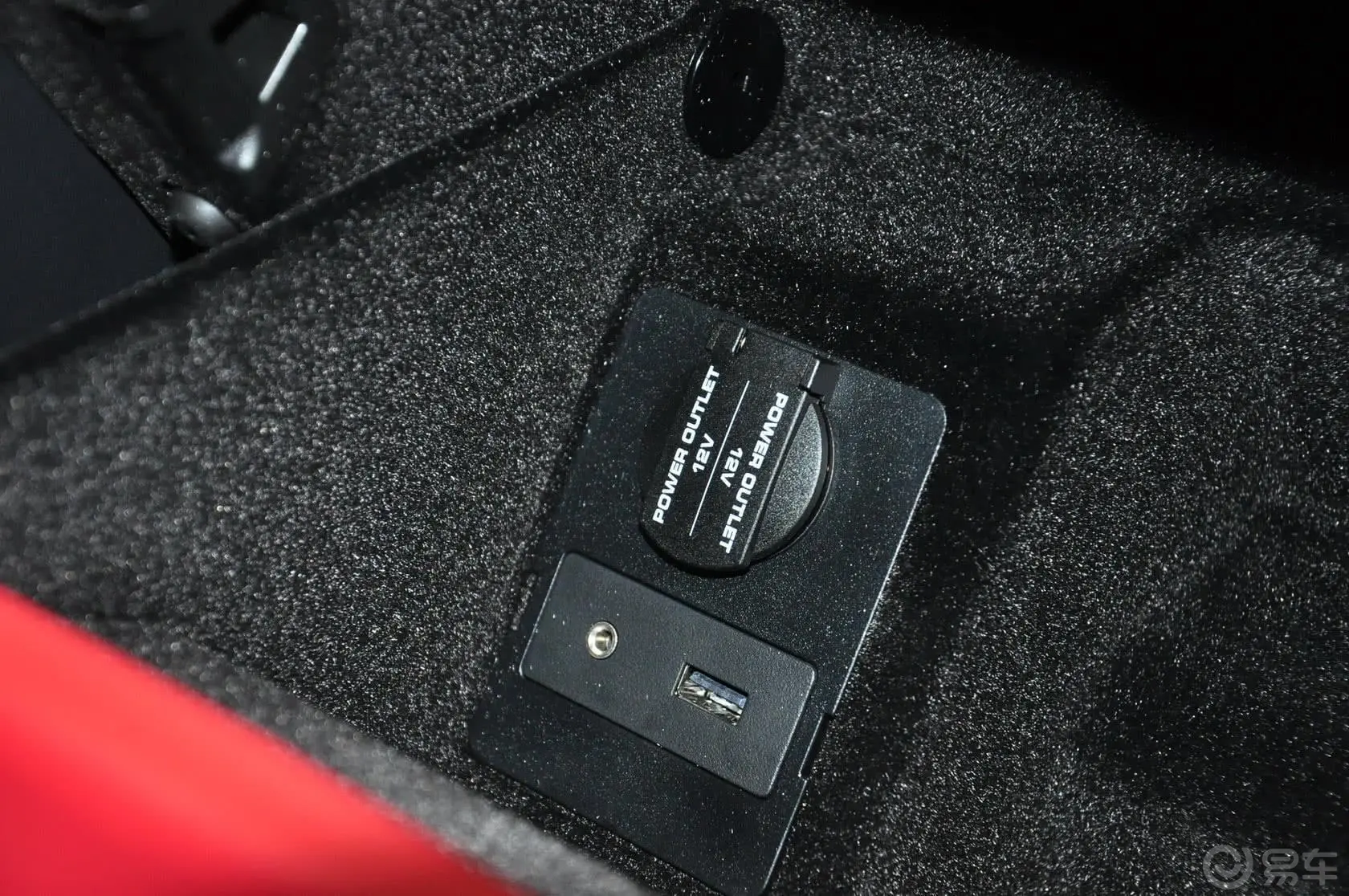 保时捷911Carrera 4 GTS Cabriolet 3.8LAUX接口