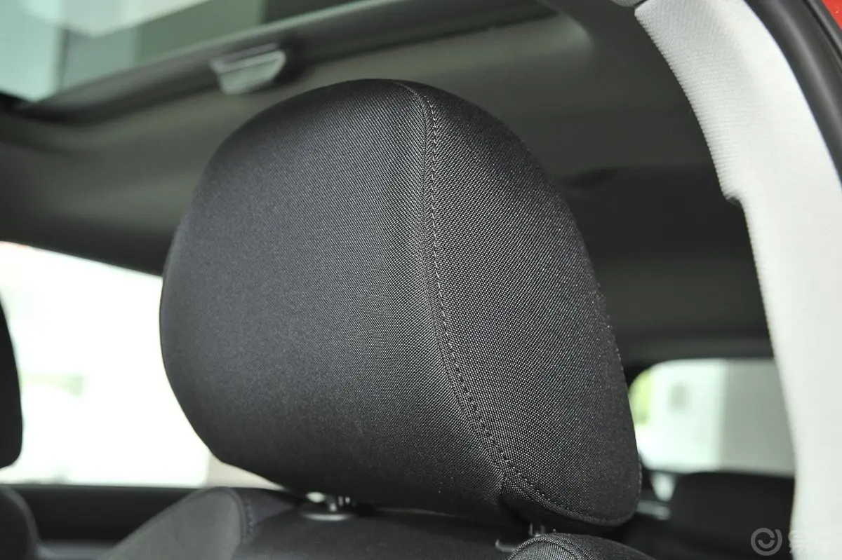 奥迪A3 插电混动(进口)Sportback e-tron 舒适型驾驶员头枕