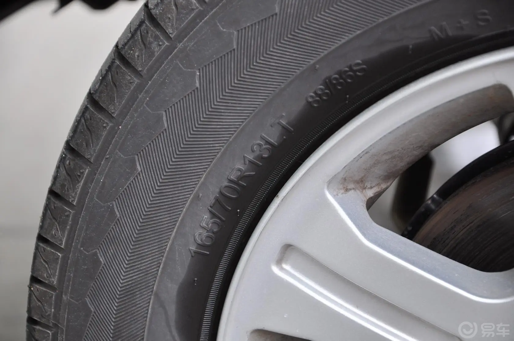 长安之星31.2L 手动 标准版 EA12V 空调轮胎规格
