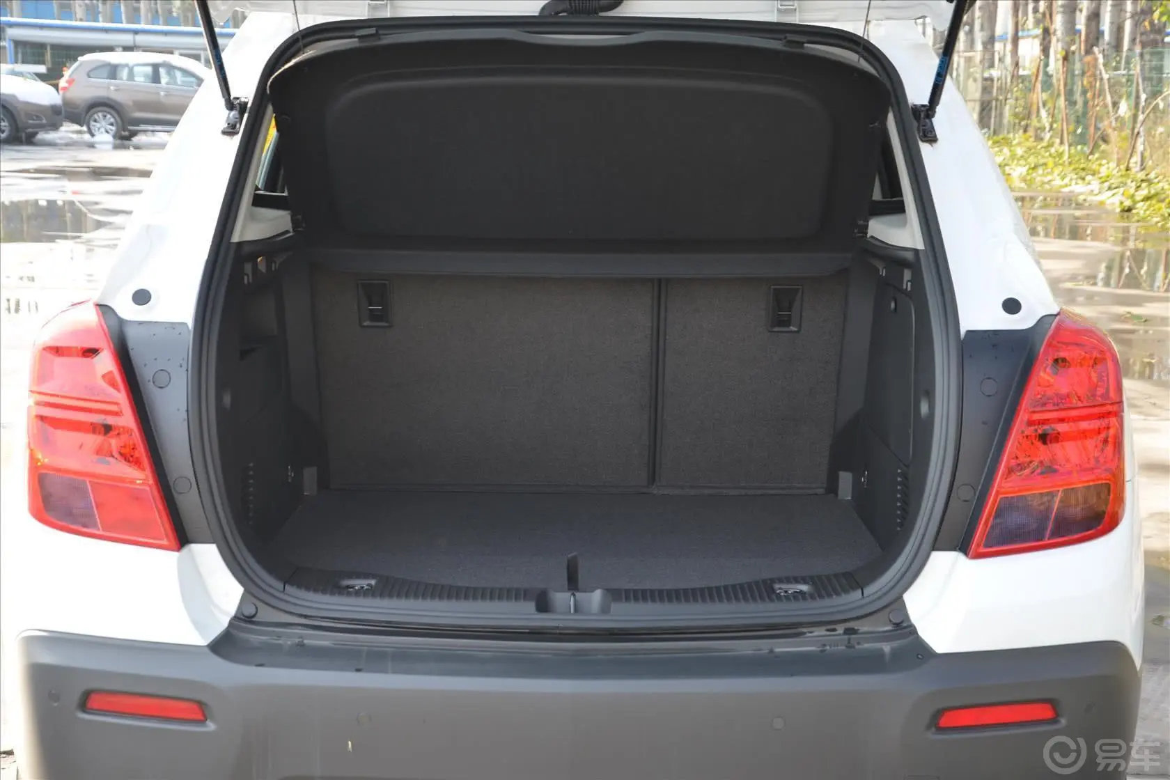 创酷1.4T 自动 四驱旗舰型行李箱空间