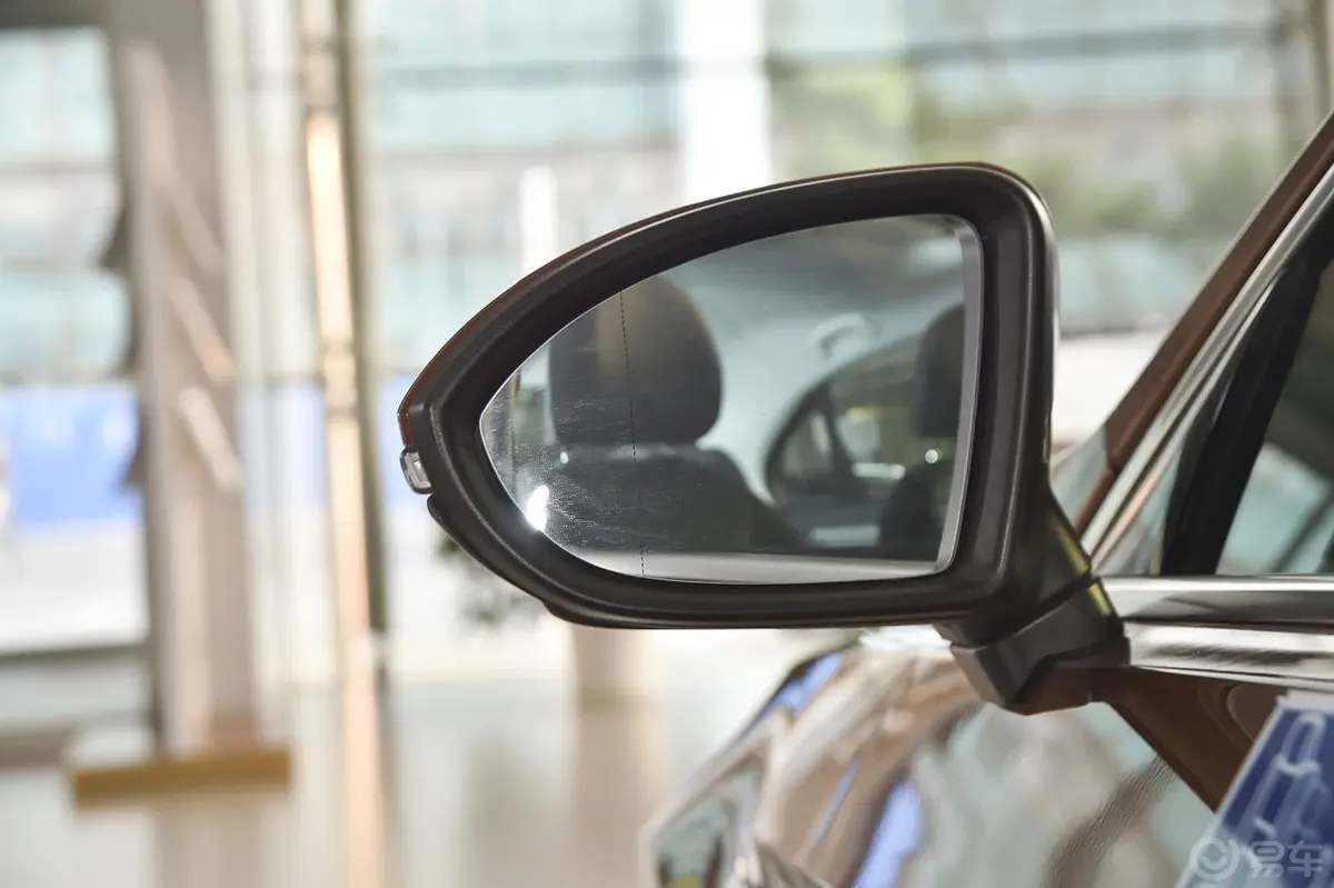 凌渡1.8T DSG 330TSI 豪华版后视镜镜面（后）