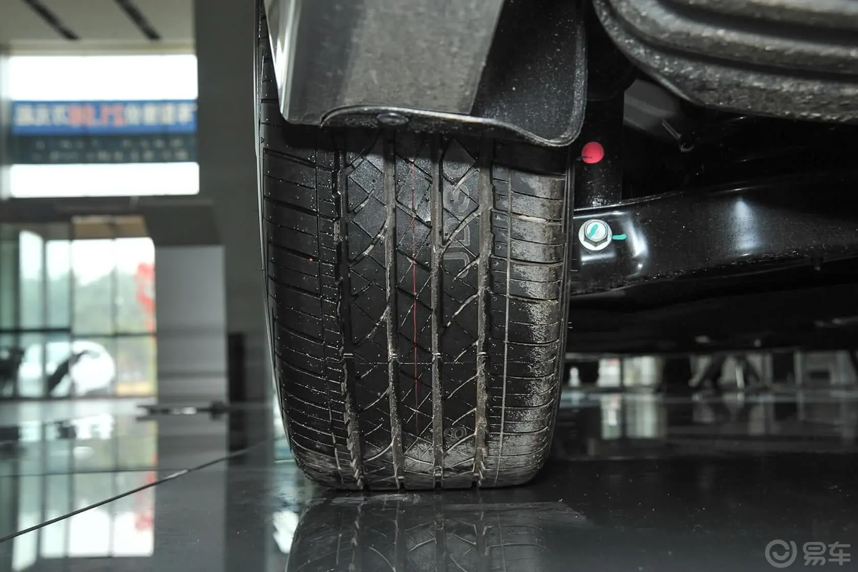 索纳塔1.6T 自动 DLX 尊贵型轮胎花纹