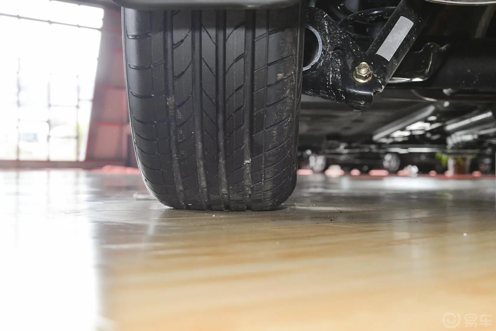 景逸S501.5L 5MT 豪华型轮胎花纹