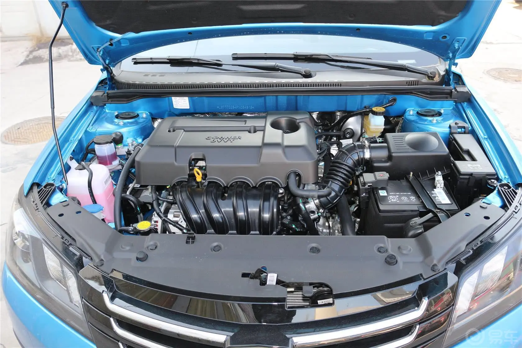 帝豪RS 1.5L 手动 向上版发动机