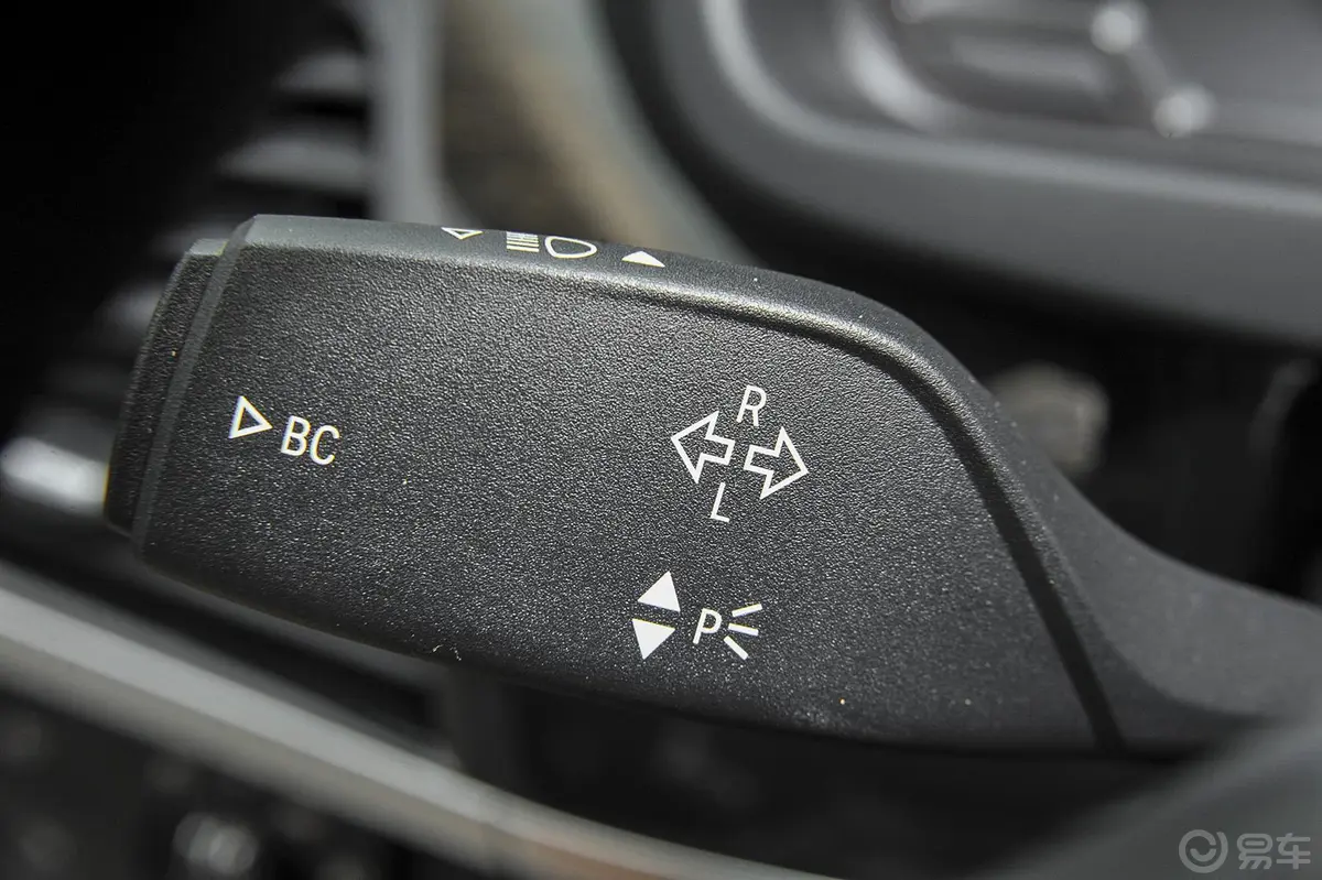 宝马X5(进口)xDrive35i 领先型大灯远近光调节柄