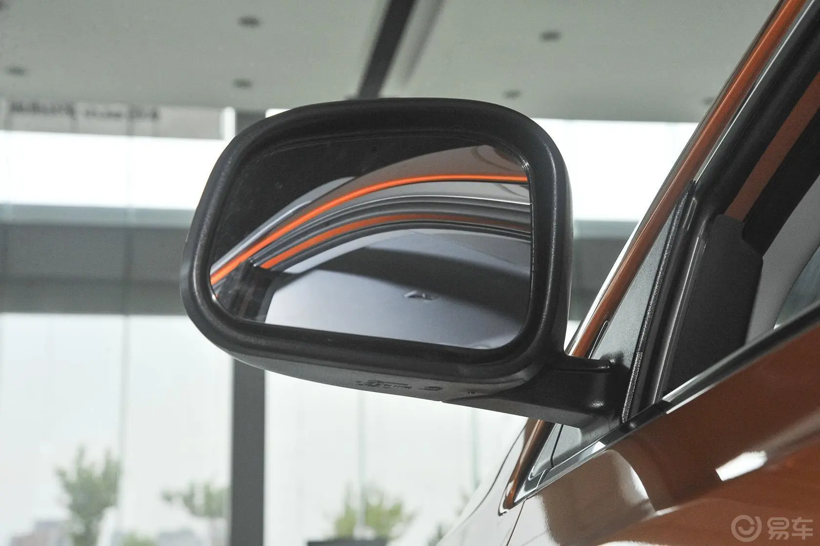 优6 SUV1.8T 魅力升级型后视镜镜面（后）