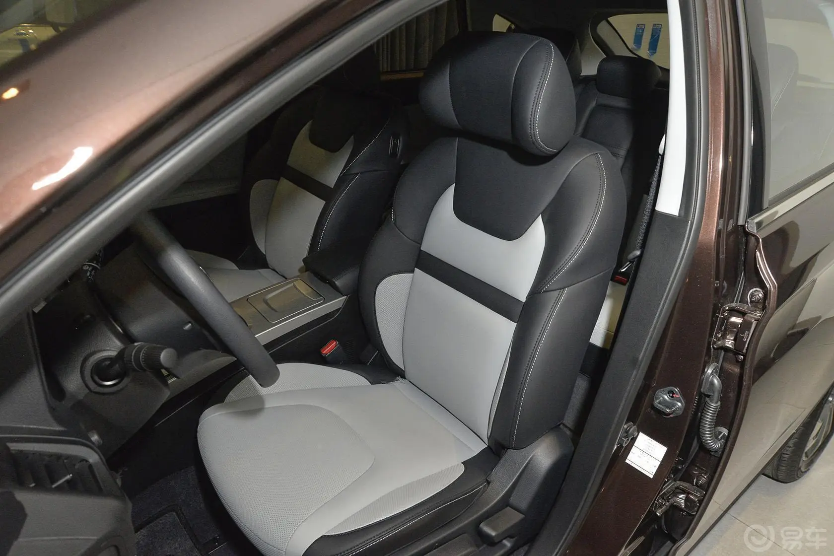 优6 SUV1.8T 魅力升级型驾驶员座椅