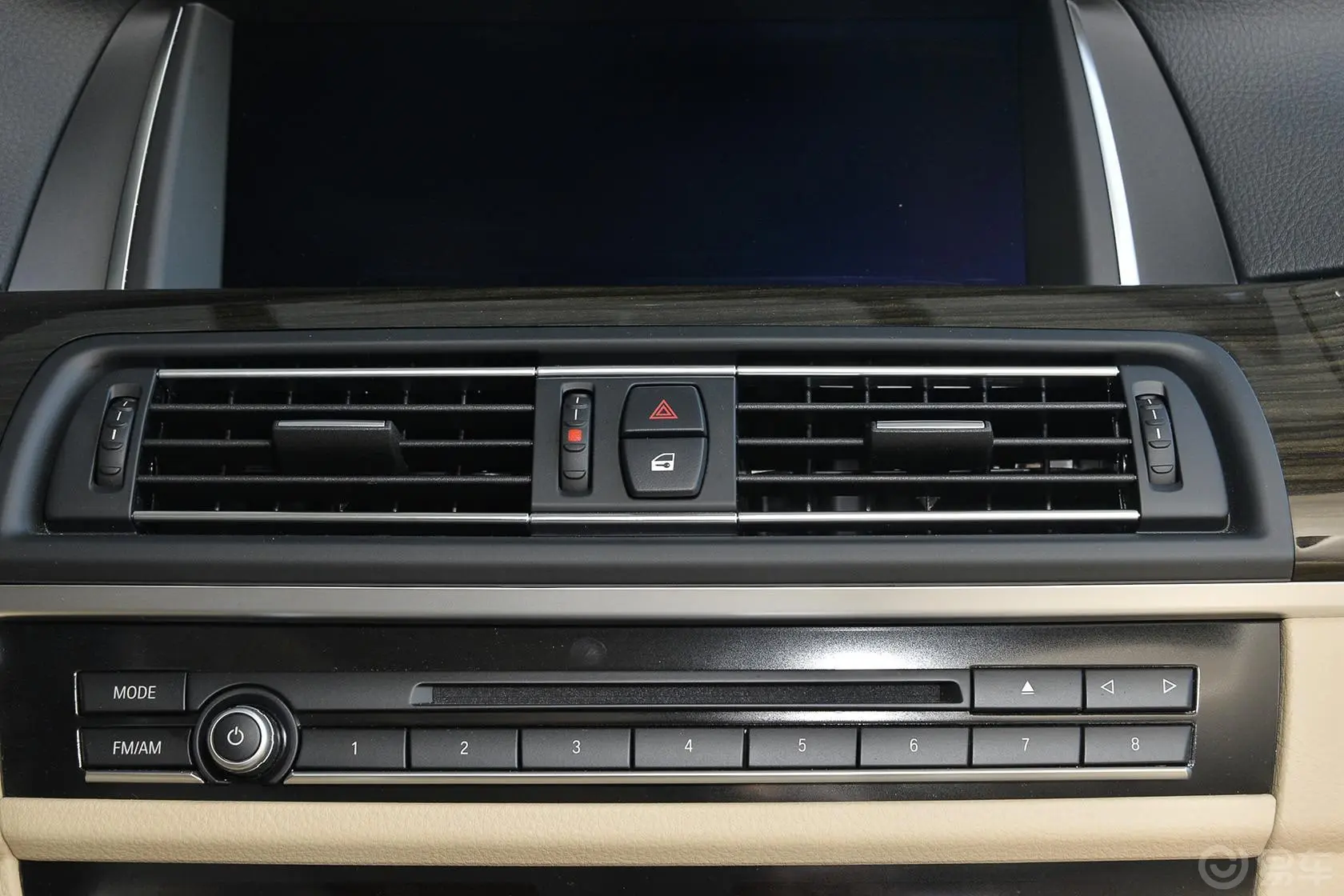 宝马5系(进口)535i xDrive M运动型内饰
