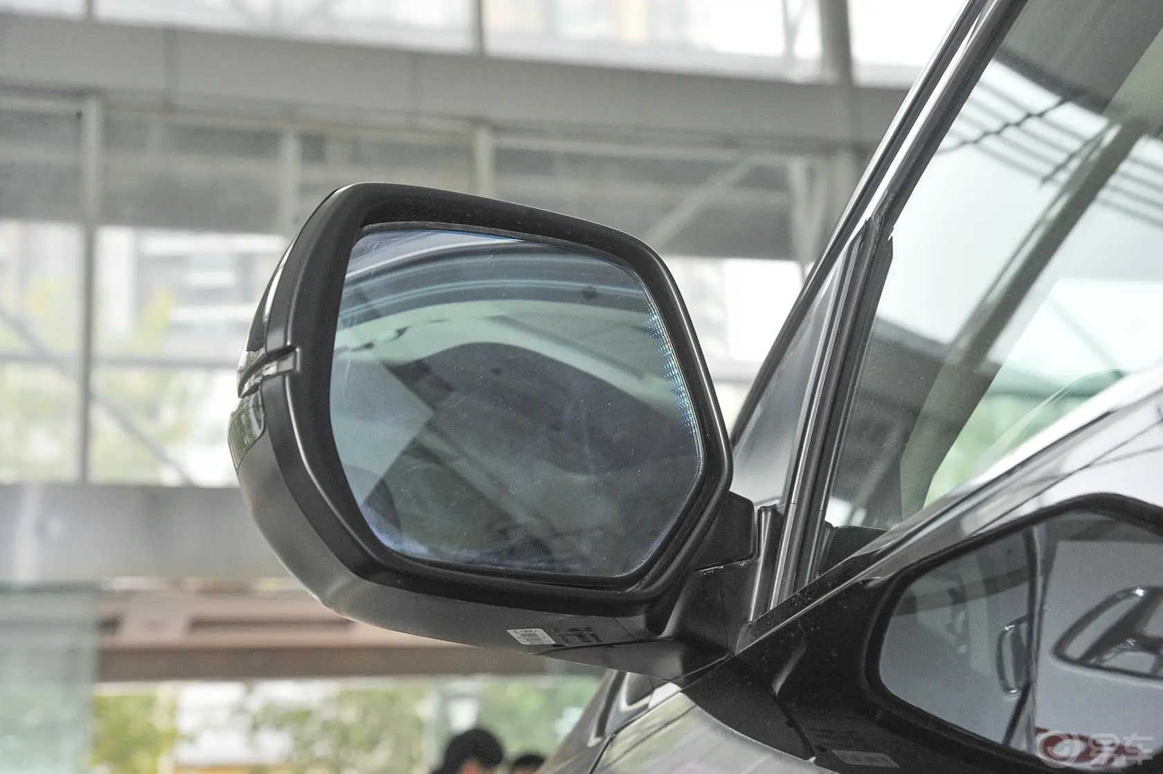 本田CR-V2.4L 两驱 豪华版后视镜镜面（后）