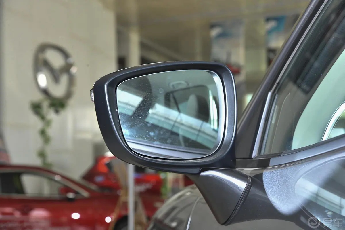 马自达CX-52.0L 手自一体 两驱 舒适版后视镜镜面（后）