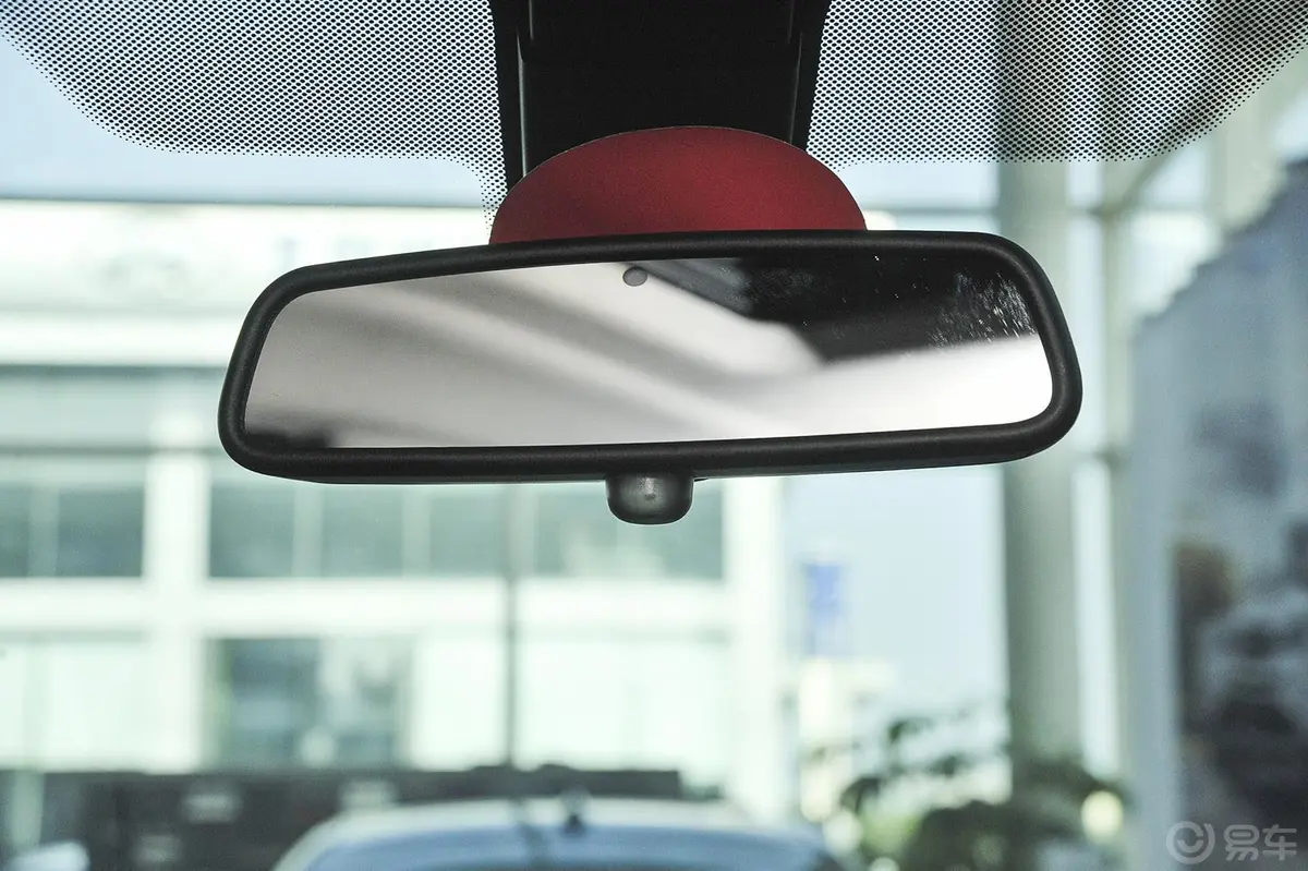 宝马X6xDrive35i 豪华型内后视镜