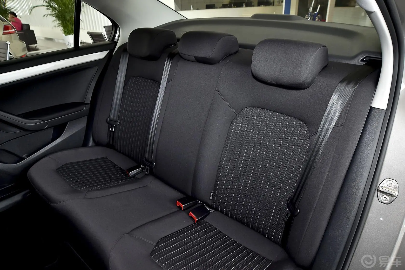 捷达质惠版 1.4L 手动舒适型后排座椅