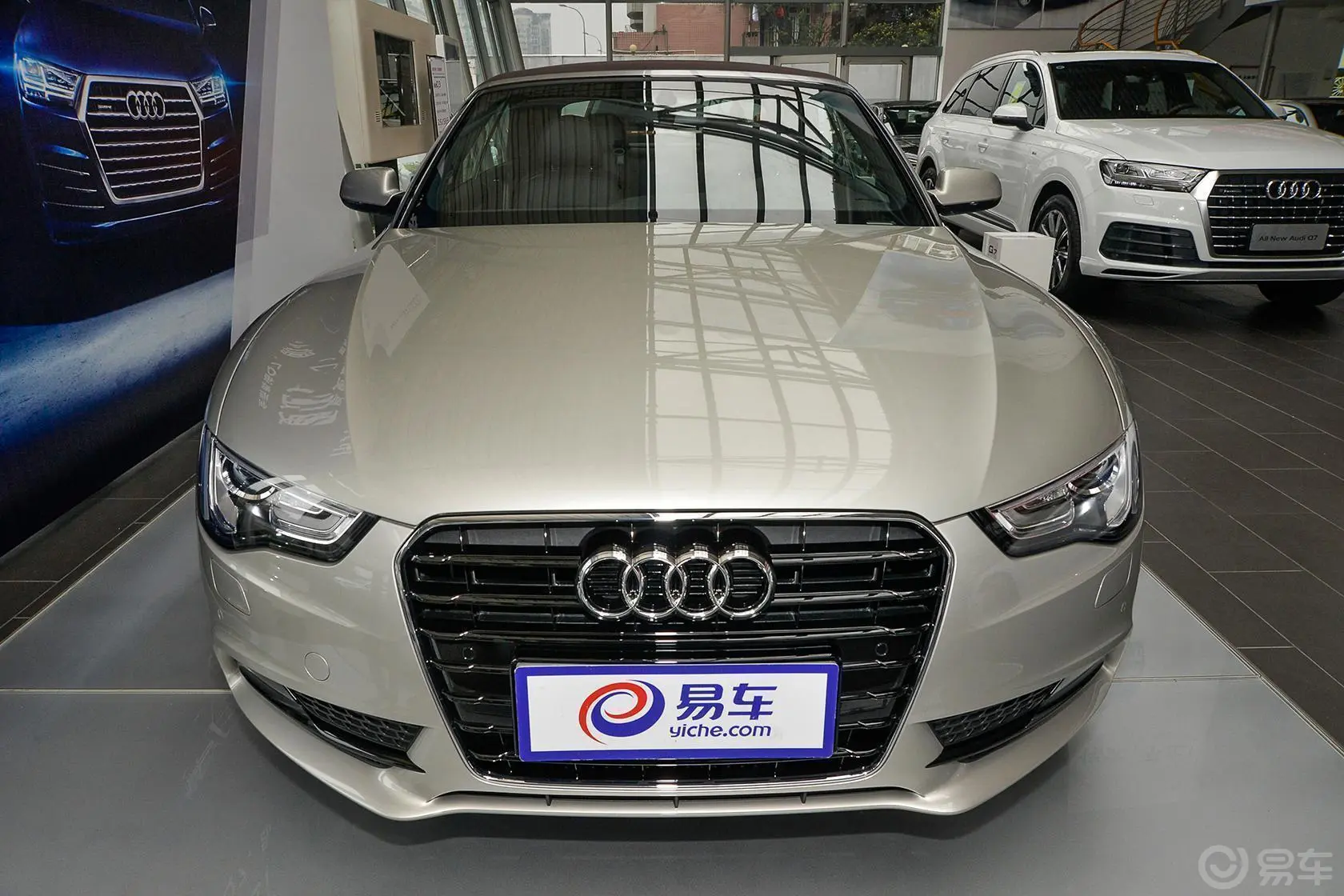 奥迪A5Cabriolet 45 TFSI 舒适型外观