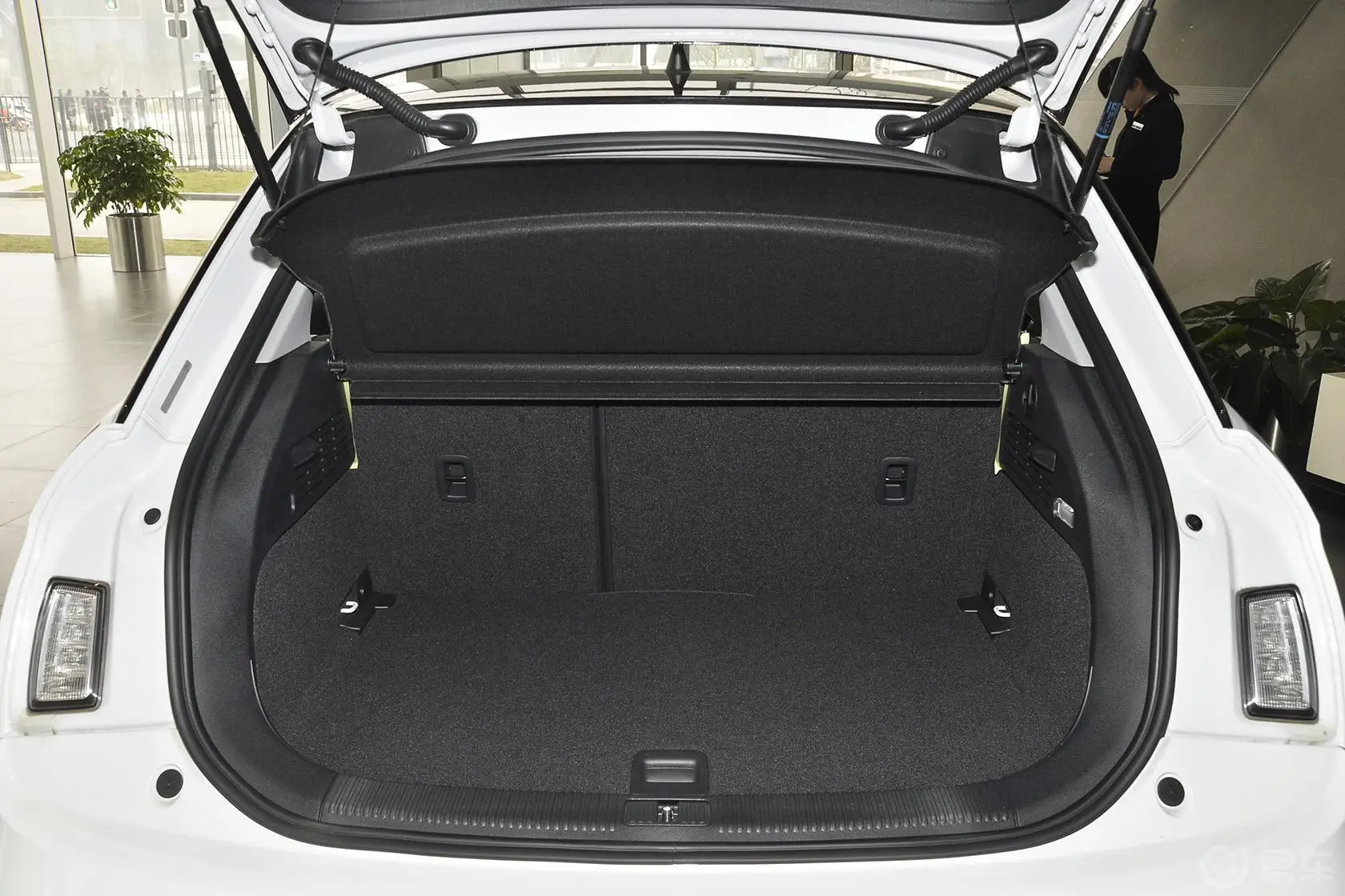 奥迪A1Sportback 30TFSI 技术型行李箱空间