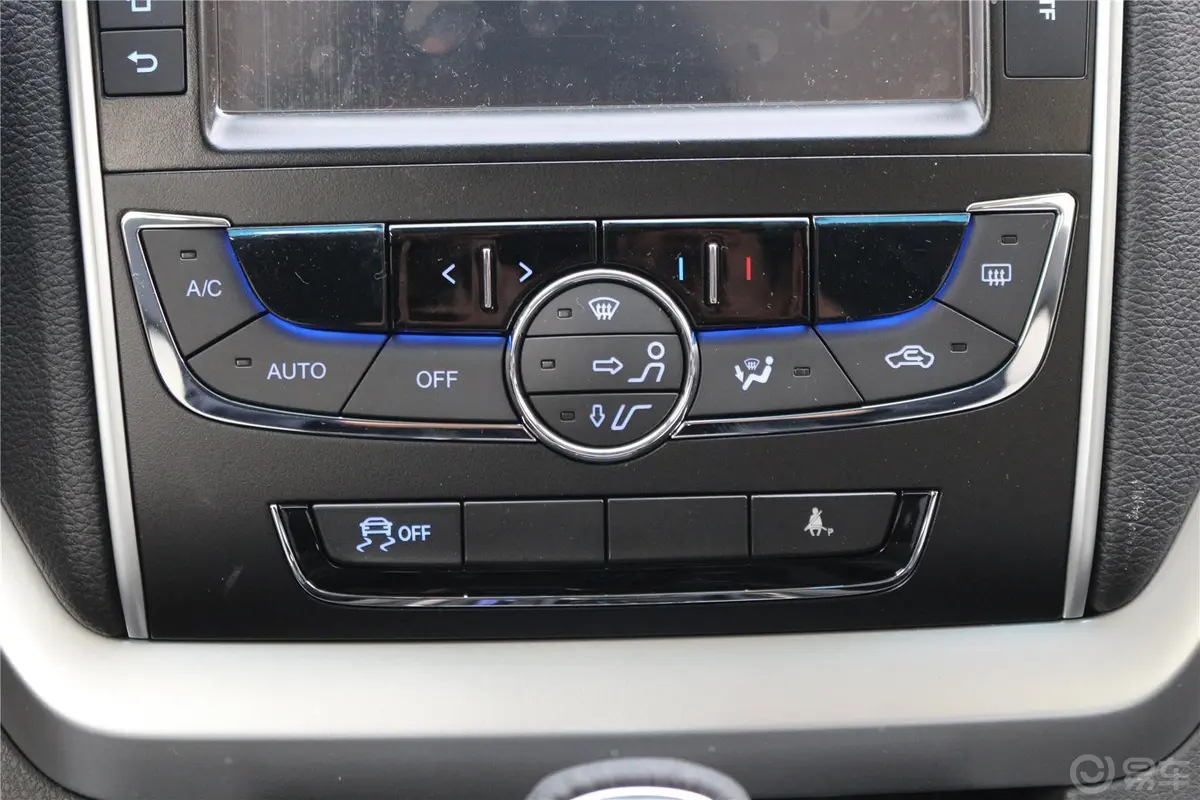 帝豪RS 1.3T CVT 向上版空调