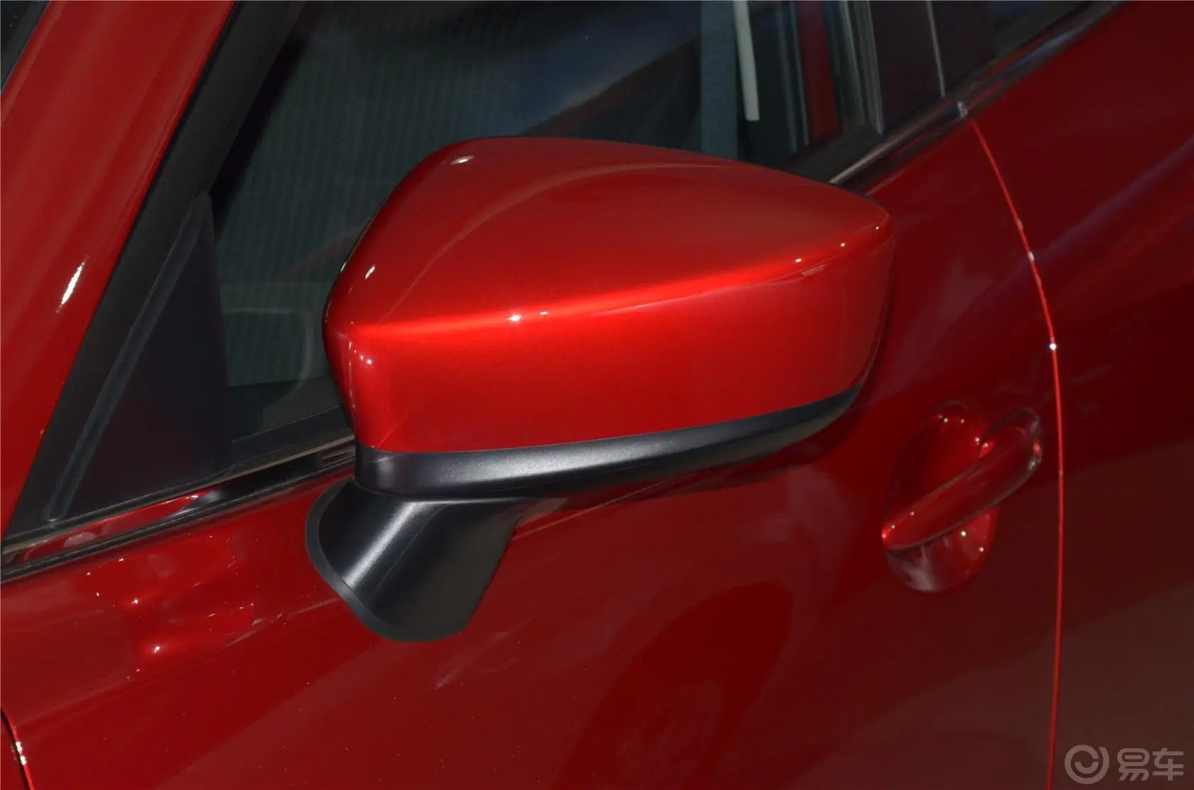 马自达3 昂克赛拉三厢 1.5L 自动 舒适型后视镜转向灯（前）