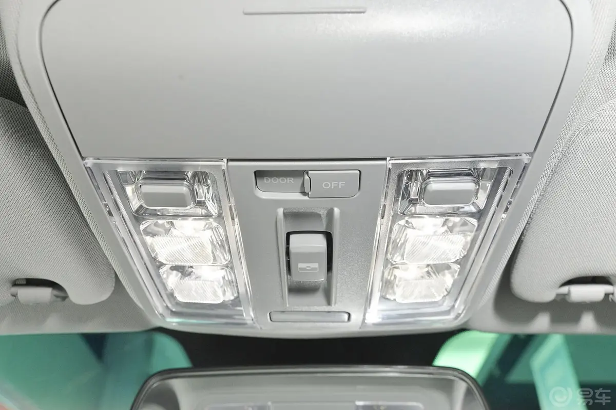 大7 SUV2.2T 自动 两驱 智慧型内饰