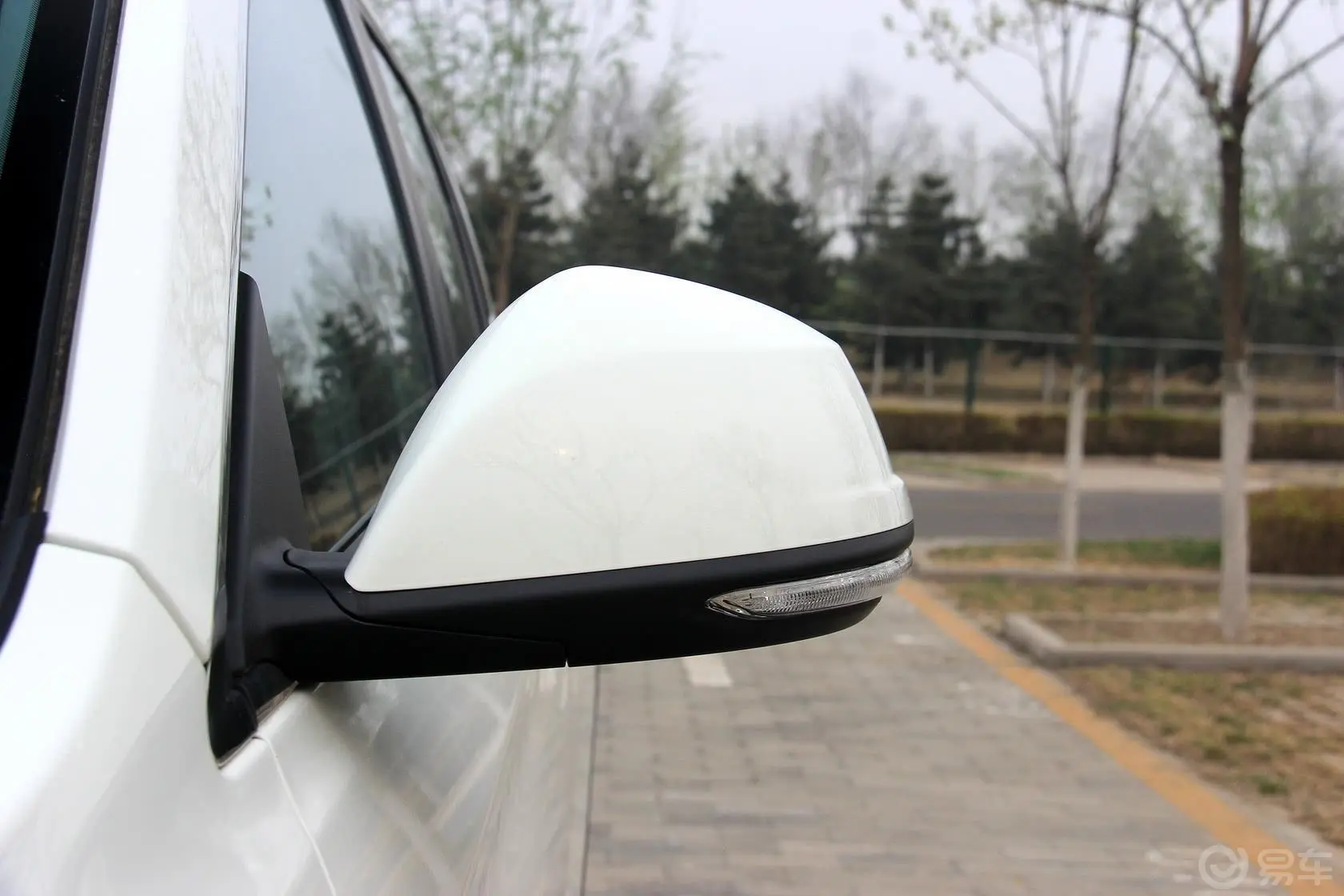 威旺S50欢动版 1.5T 手动 舒适版后视镜转向灯（前）
