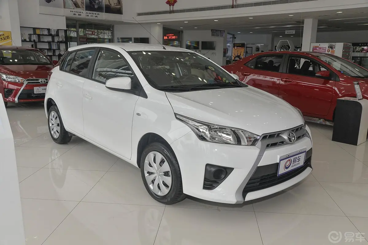 YARiS L 致炫1.5L 自动 魅动版外观