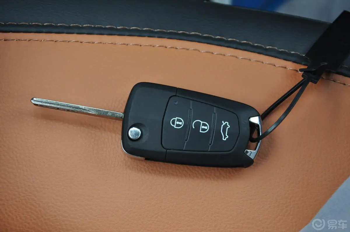 海马S51.6L 手动 豪华型科技版钥匙