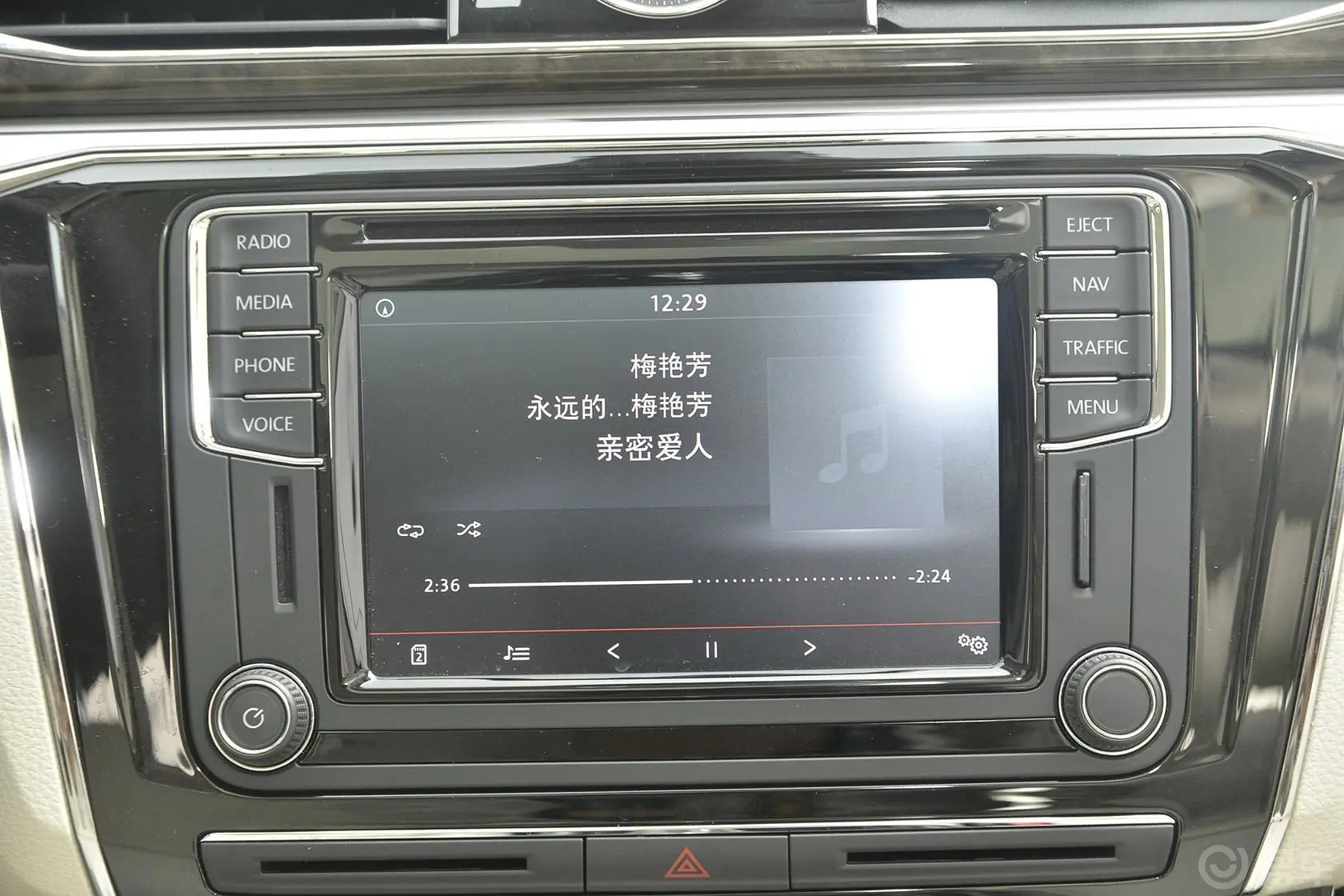 帕萨特380TSI DSG至尊版音响