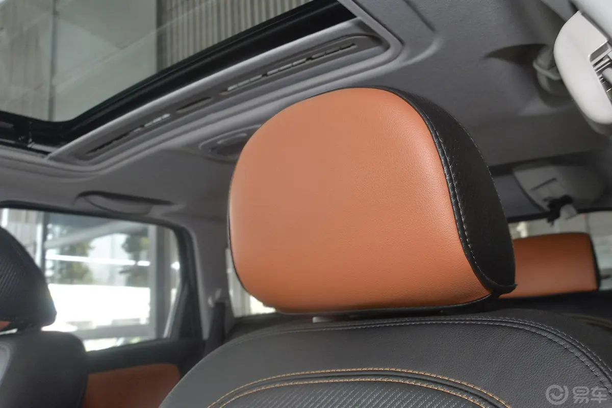 海马S71.8T 自动 纵骋型驾驶员头枕