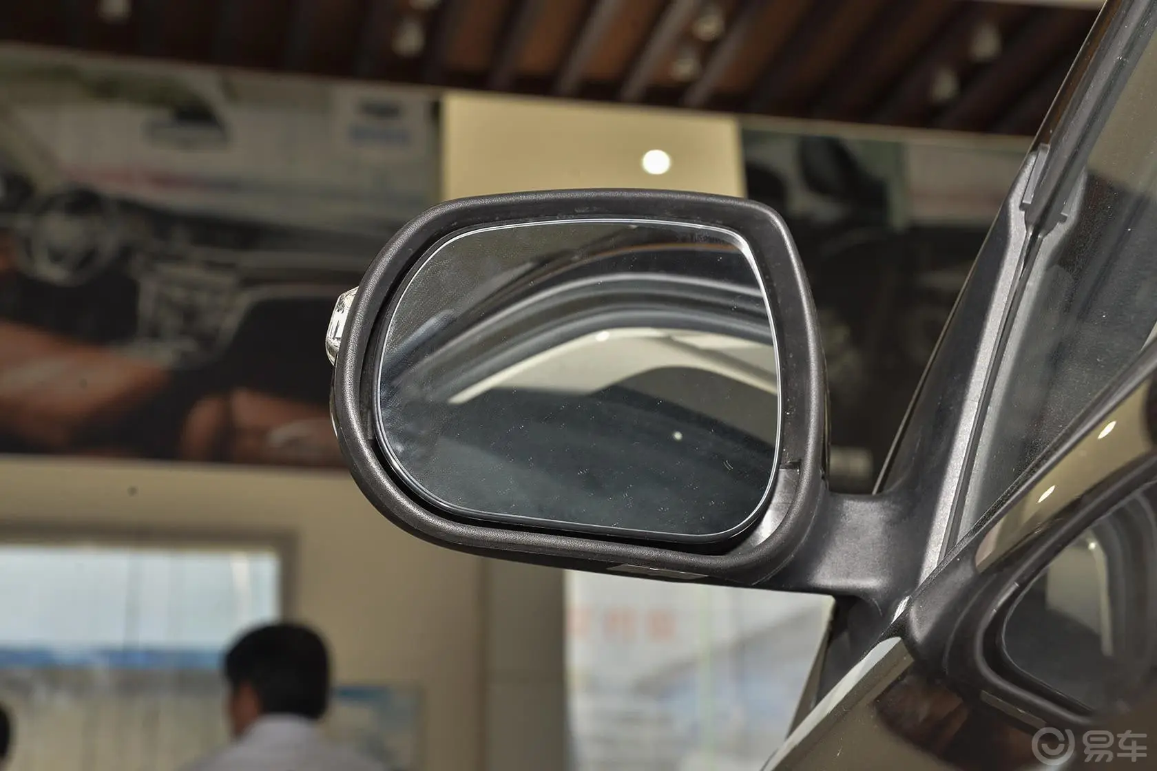 吉利GX7运动版 2.0L 自动 豪华型升级版后视镜镜面（后）