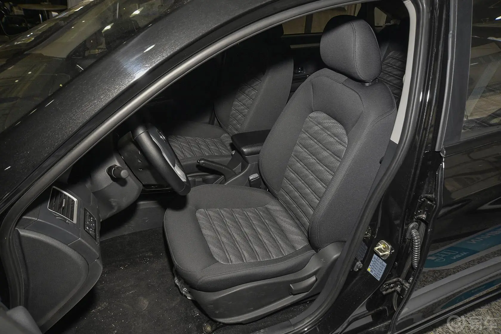 景逸S501.5L 手动 豪华型驾驶员座椅