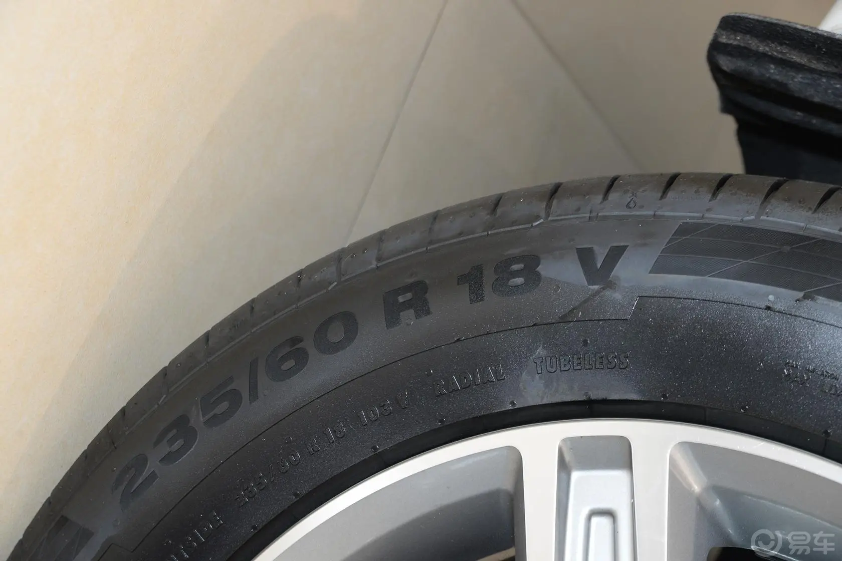 沃尔沃XC60T5 智远版轮胎规格