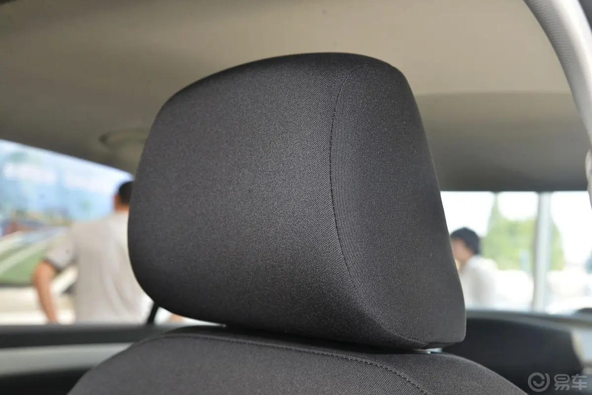 捷达质惠版 1.6L 手动舒适型驾驶员头枕