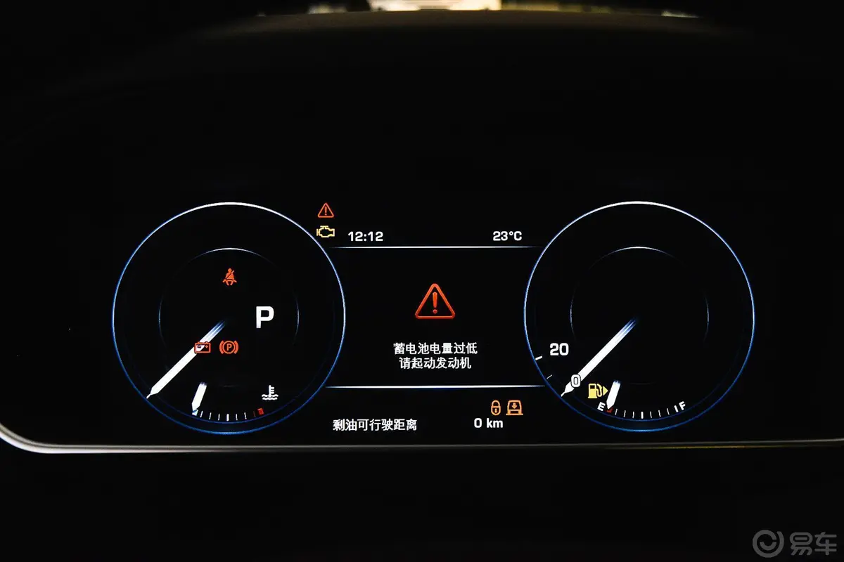 揽胜运动版3.0 V6 汽油版 SC HSE Dynamic仪表盘背光显示