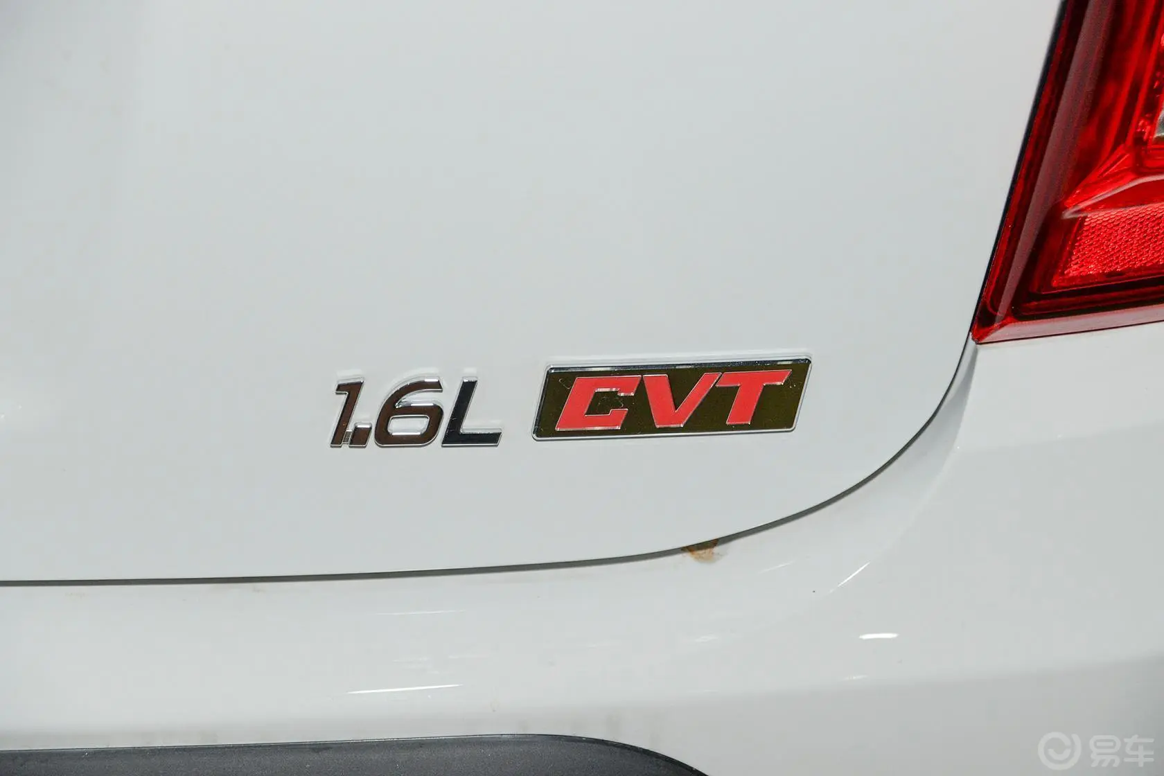 景逸XV1.6L CVT 舒适版外观