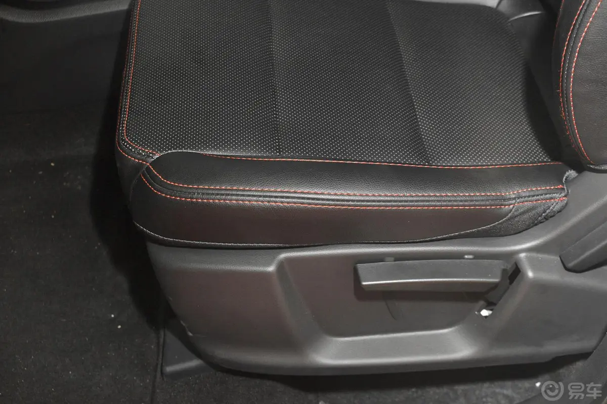 大迈X51.5T 手动 豪华型 7座 国五座椅调节键