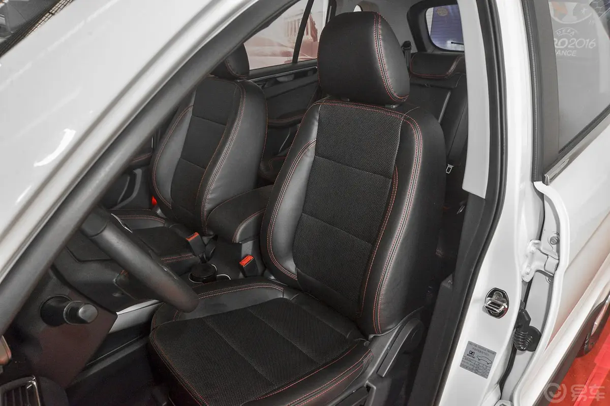 大迈X51.5T 手动 豪华型 7座 国五驾驶员座椅
