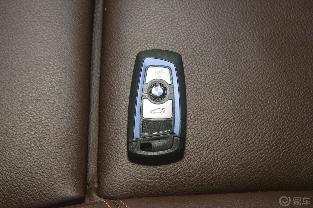 宝马X4xDrive28i M运动版钥匙