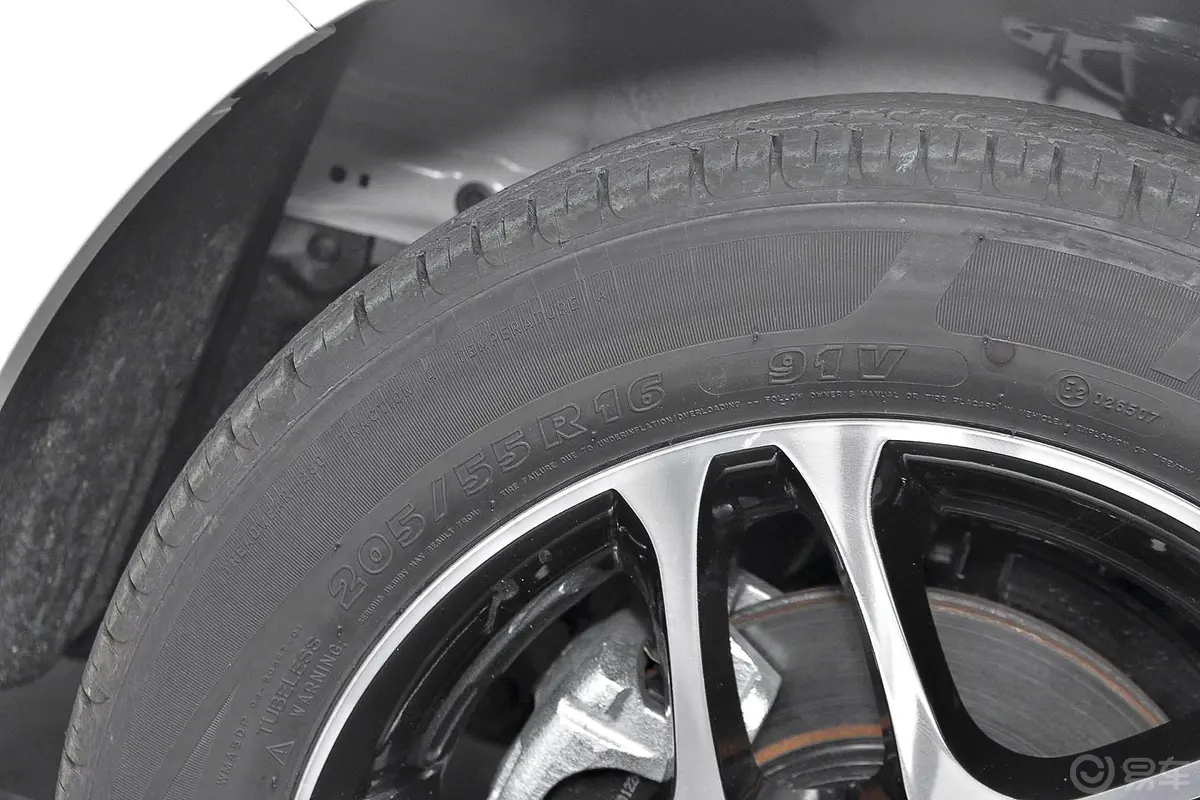 比亚迪G51.5TI 手动 尊贵版轮胎规格