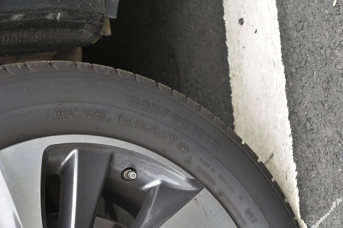 宋2.0TID 自动 尊贵型轮胎规格
