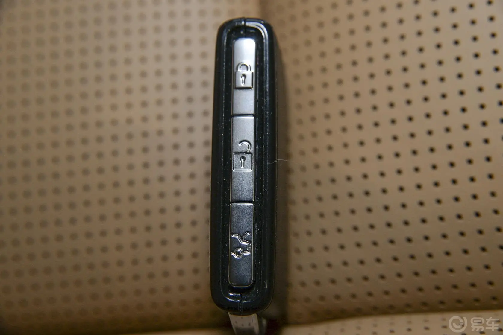 沃尔沃XC902.0T T6 智雅版 七座钥匙