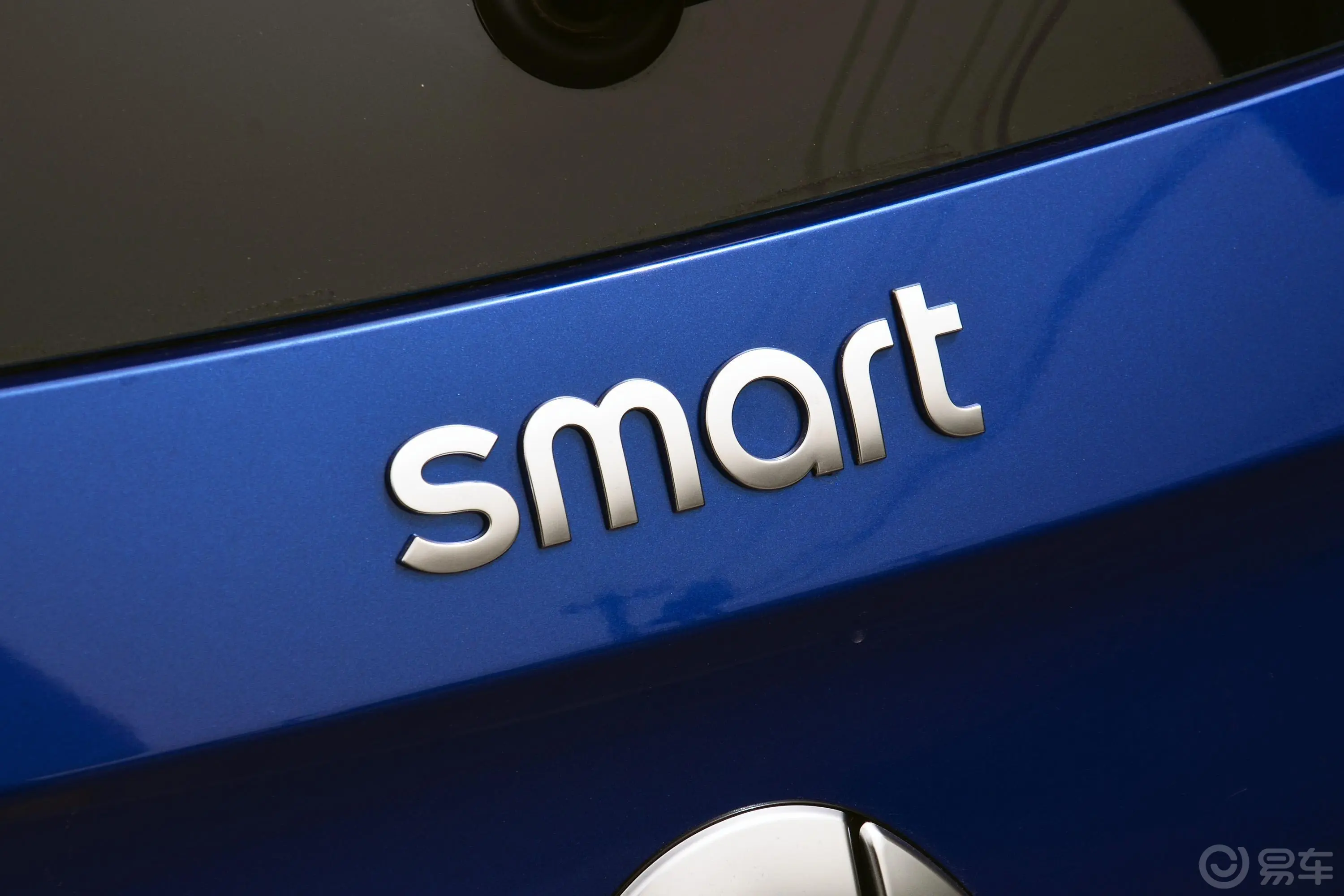smart forfour1.0L 52千瓦灵动版外观